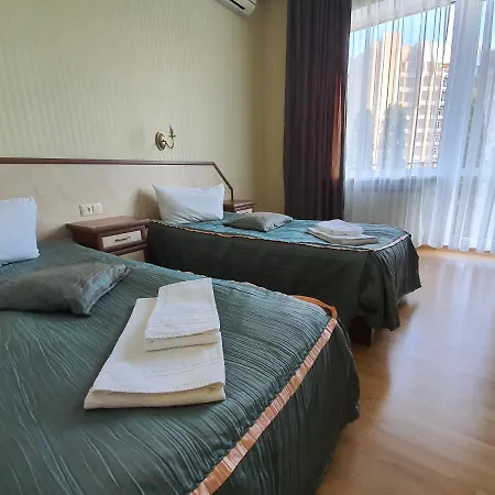 Hermes Resort Hotel With Medical Treatment Truskavets