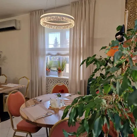 Hermes Resort Hotel With Medical Treatment 3* Truskavets